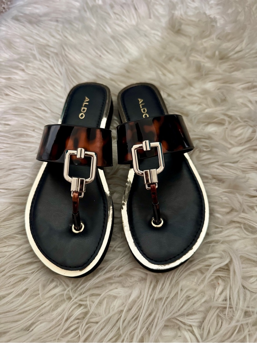 ALDO Black Footbed Tortoiseshell Buckle Thong Sandals